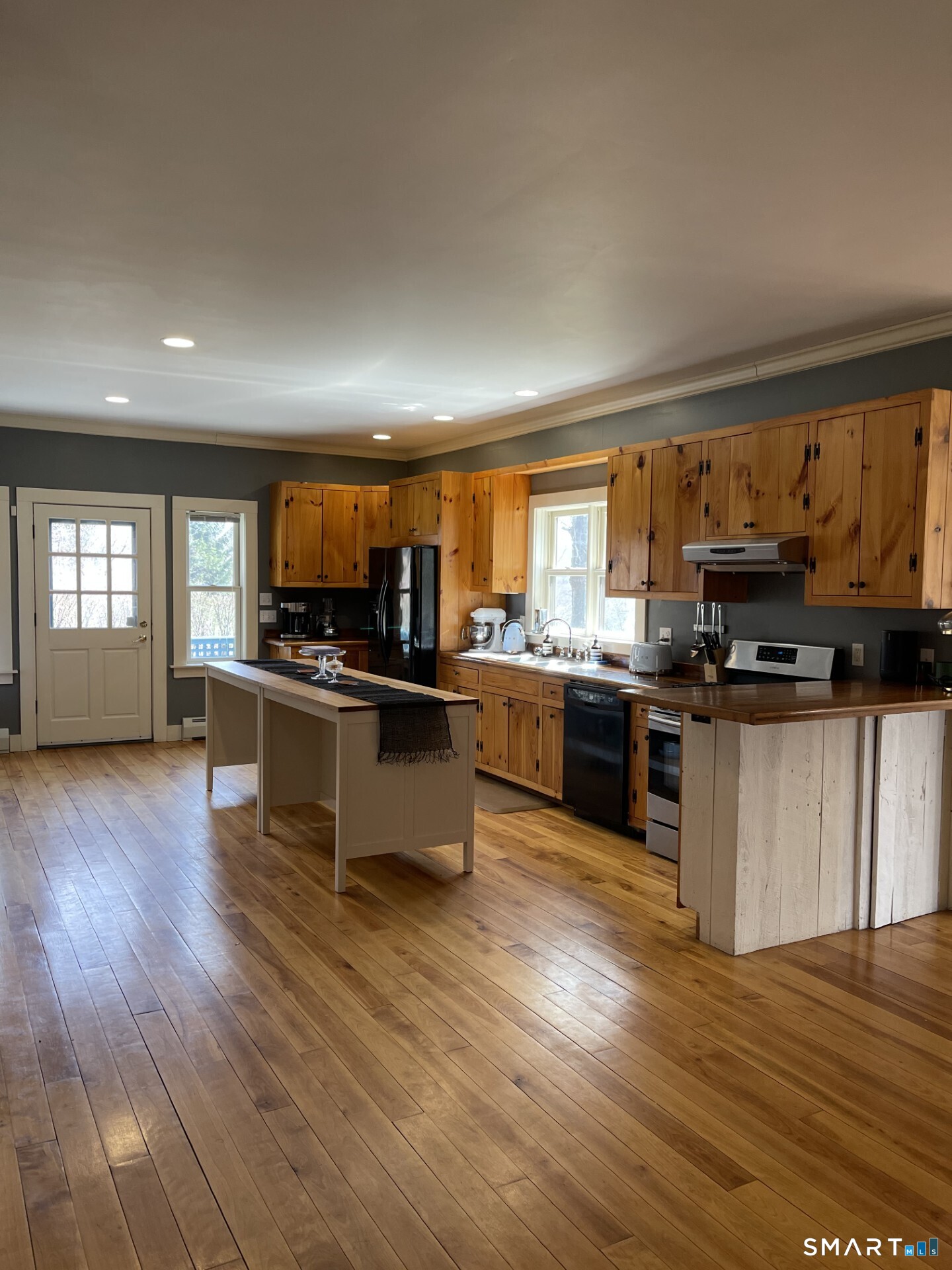 68 Hopkins Road Warren CT 06777