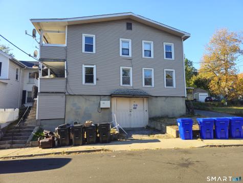 32 Greenwood Street Naugatuck CT 06770