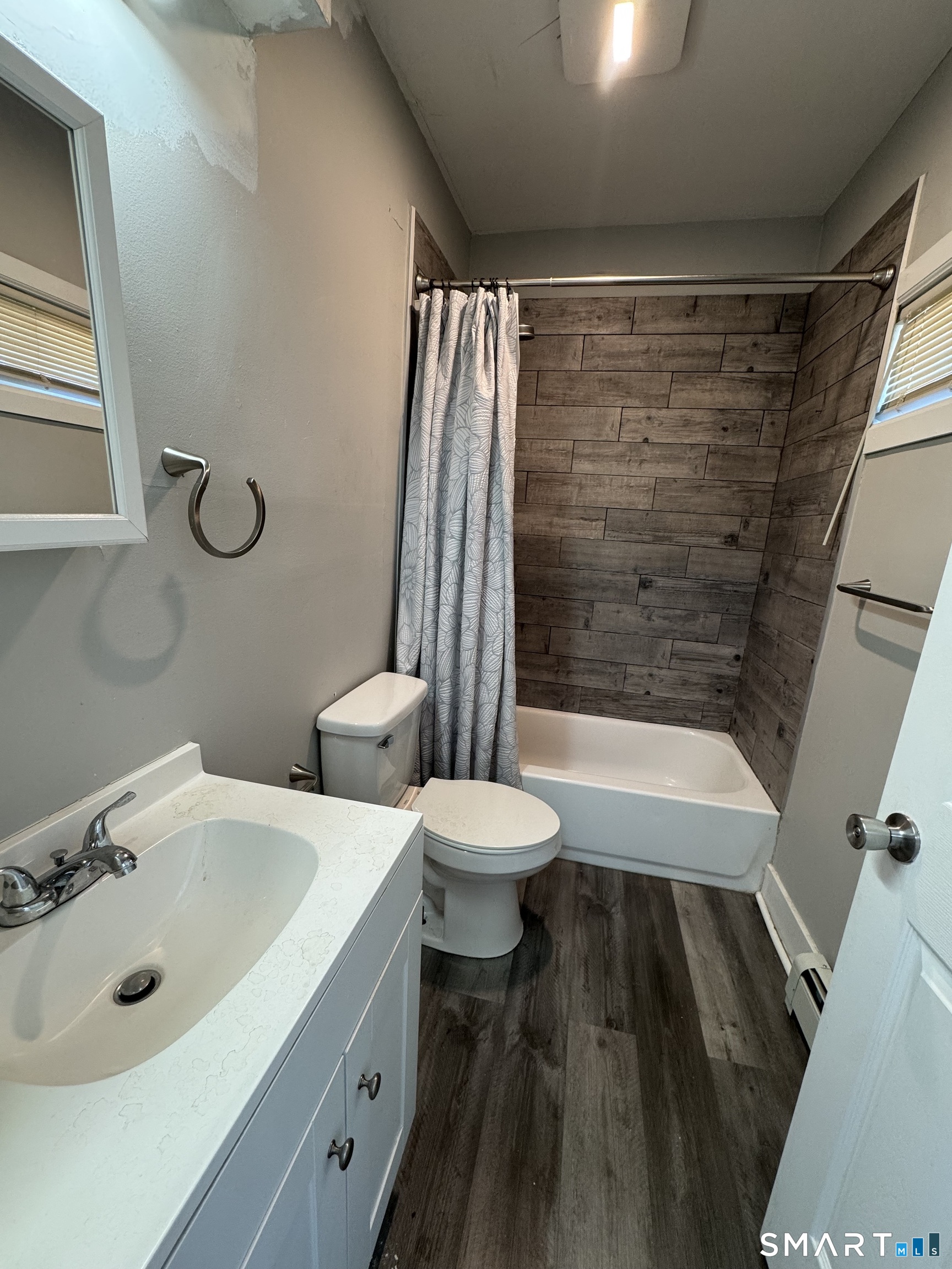 222 Hallock Avenue New Haven CT 06519