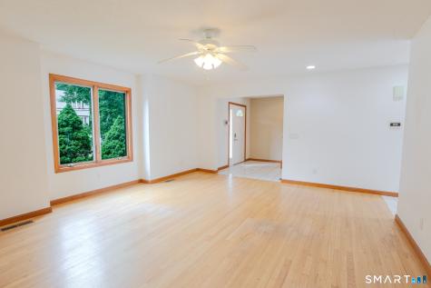 141 Union Street Manchester CT 06042