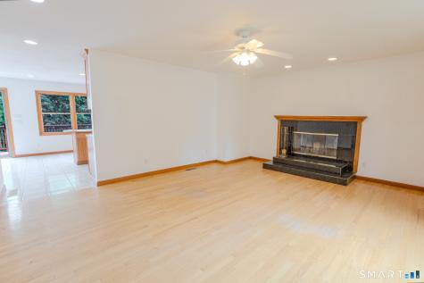 141 Union Street Manchester CT 06042