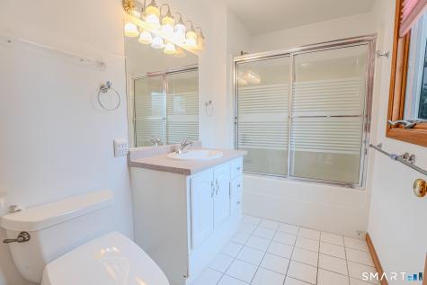141 Union Street Manchester CT 06042