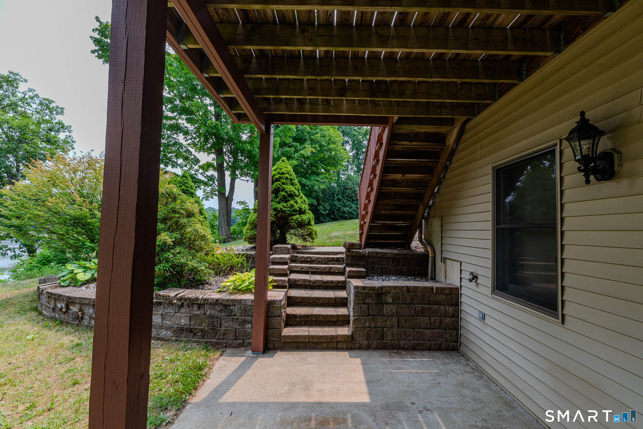 141 Union Street Manchester CT 06042