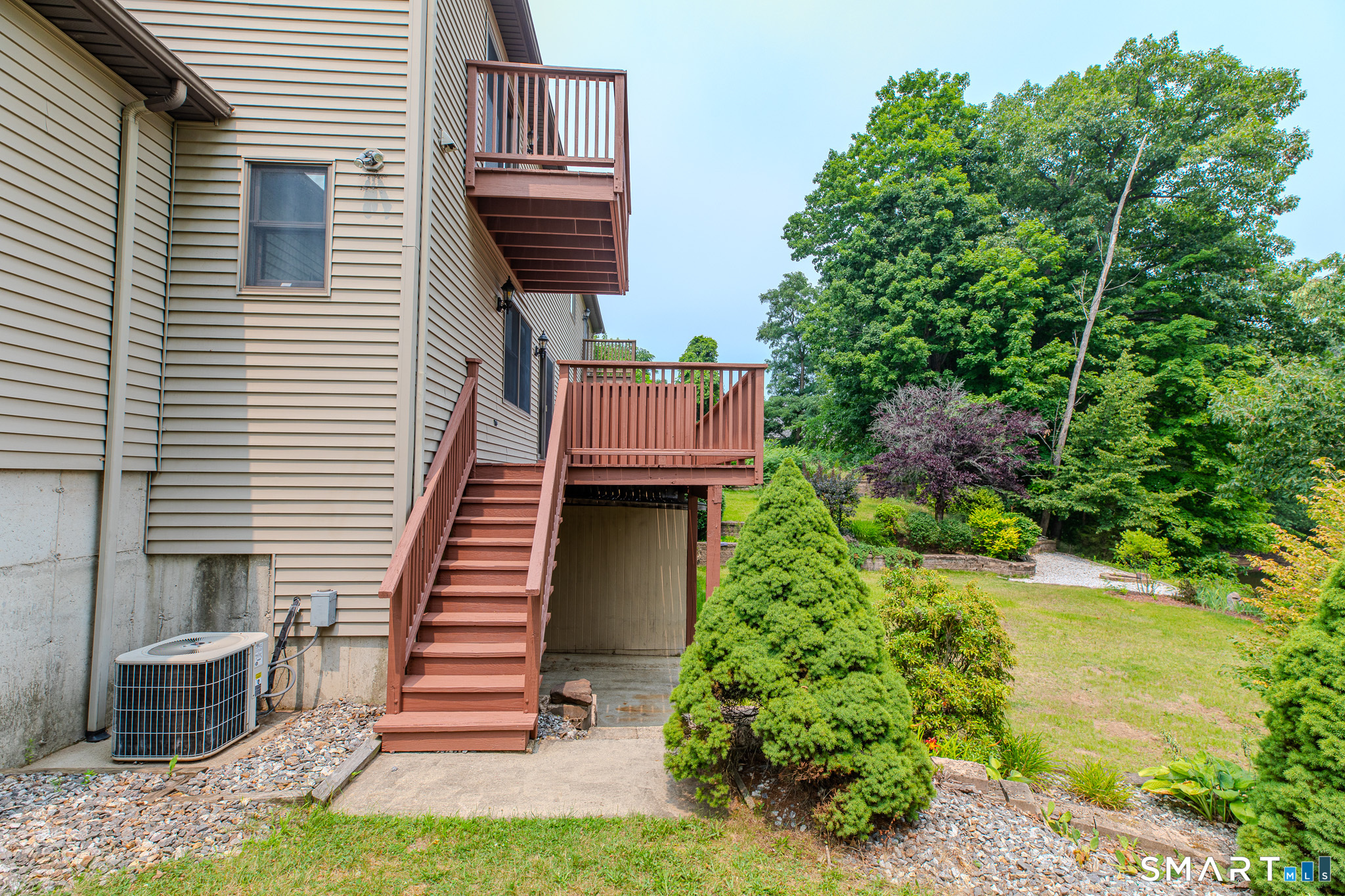 141 Union Street Manchester CT 06042