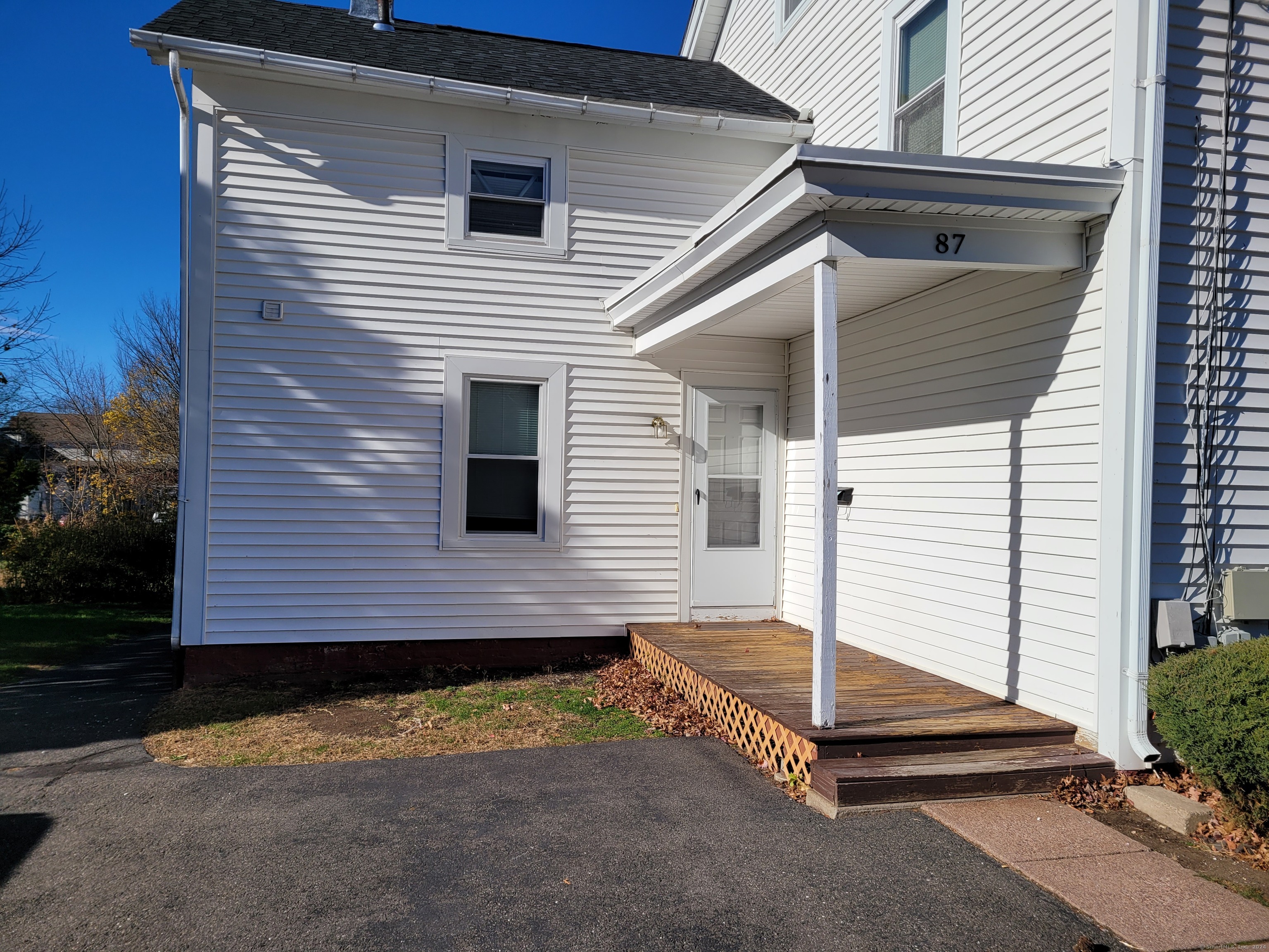 87 Pleasant Street Enfield CT 06082