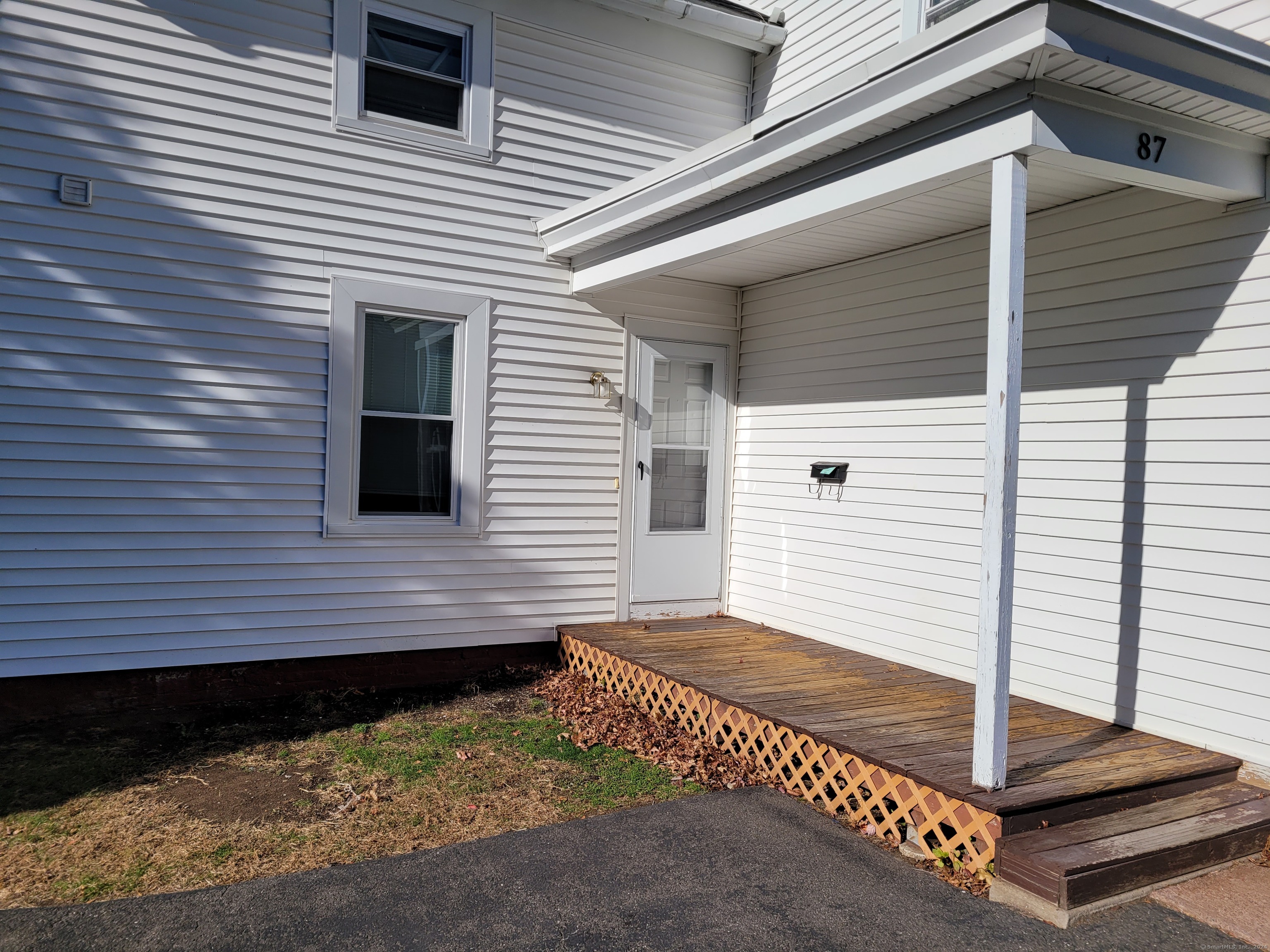 87 Pleasant Street Enfield CT 06082