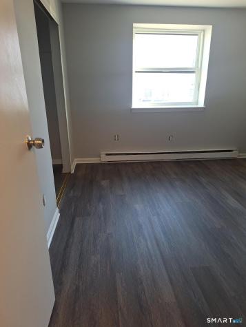 217 Hollister Avenue Bridgeport CT 06607