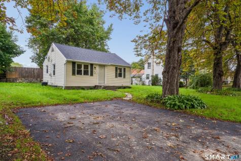 4 Elgin Avenue Bethel CT 06801