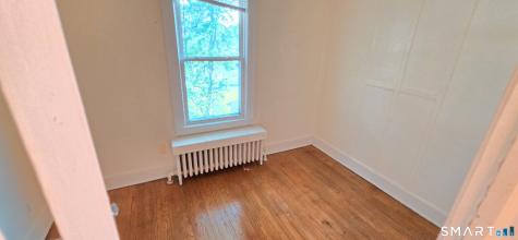 23 Sharon Street Hartford CT 06112