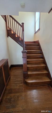23 Sharon Street Hartford CT 06112