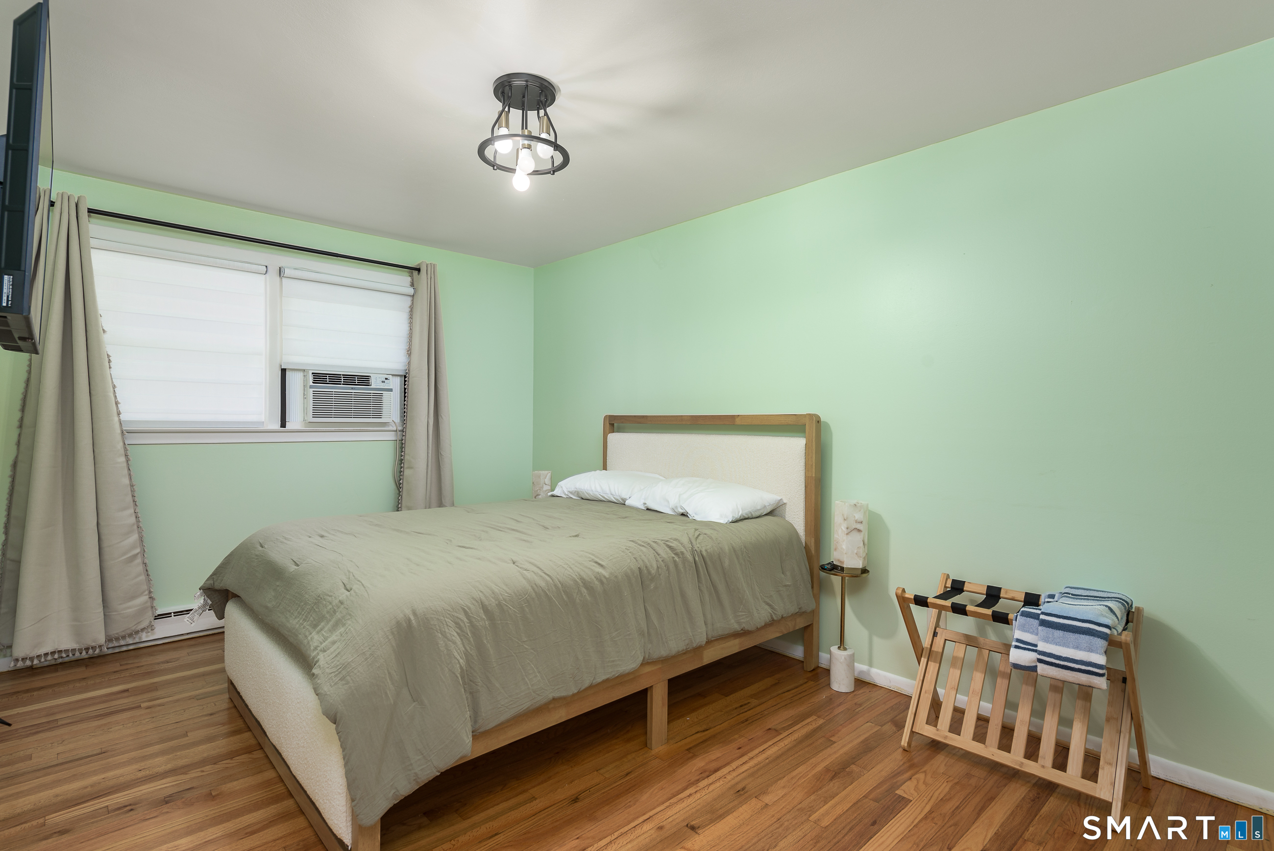280 East Main Street Clinton CT 06413