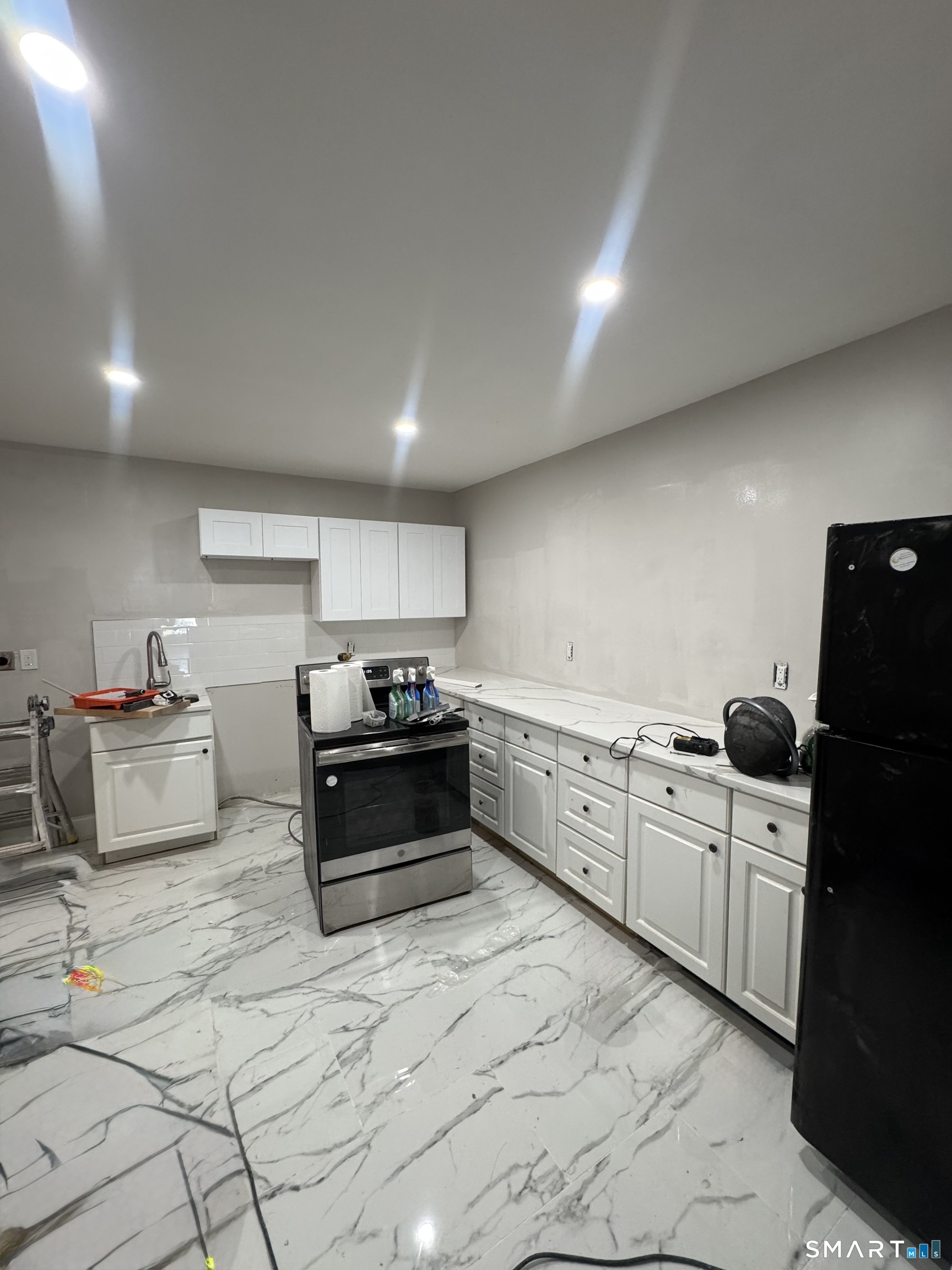 1012 Dixwell Avenue Hamden CT 06514