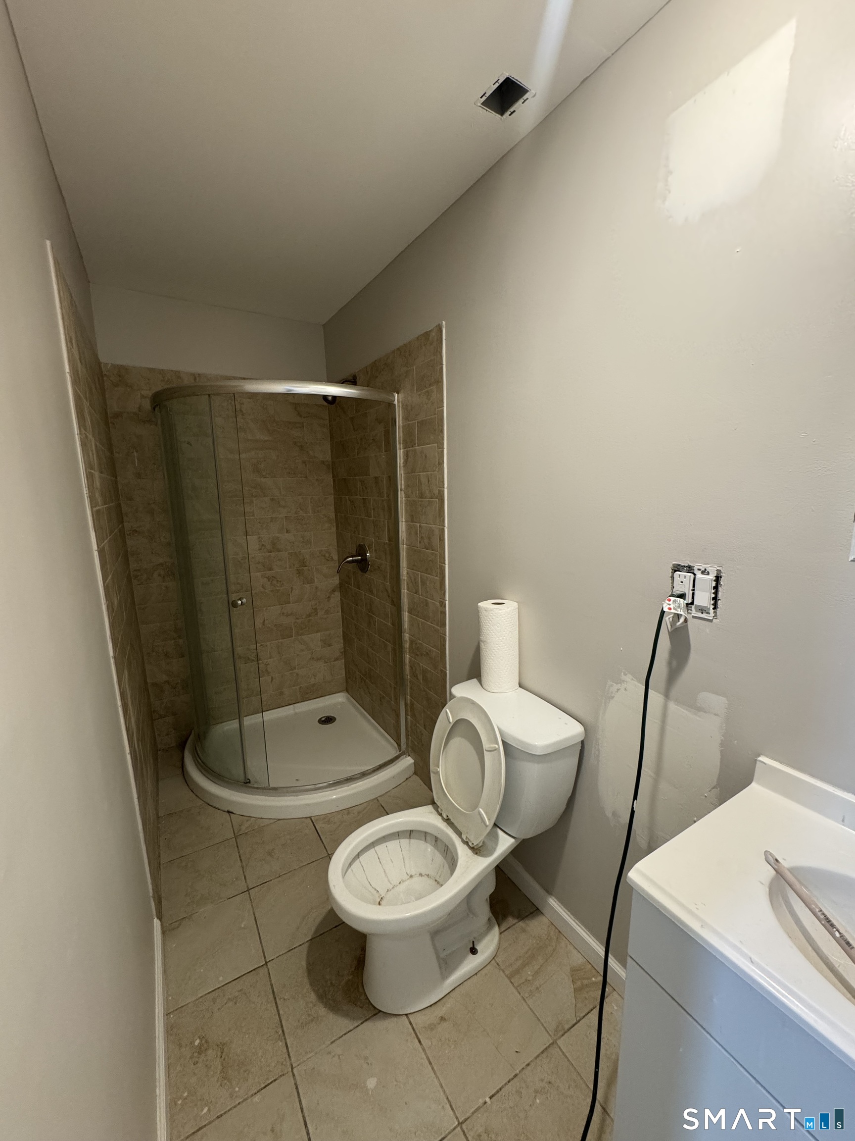1012 Dixwell Avenue Hamden CT 06514