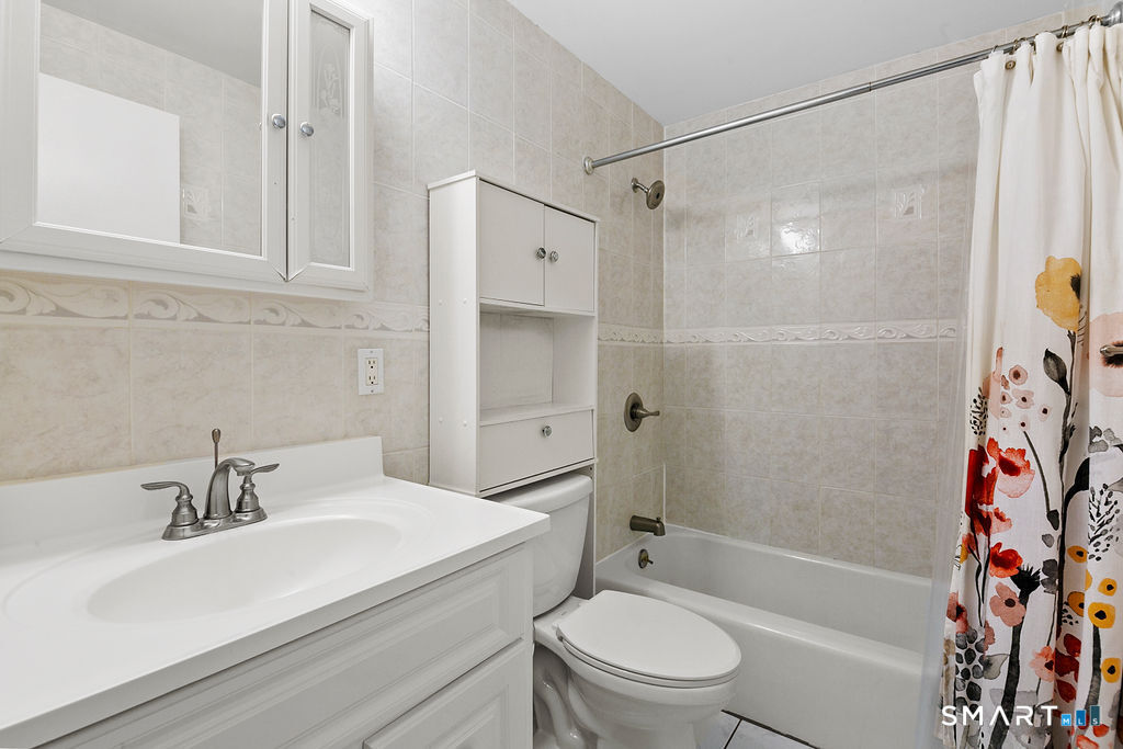 35 Carillon Drive Rocky Hill CT 06067