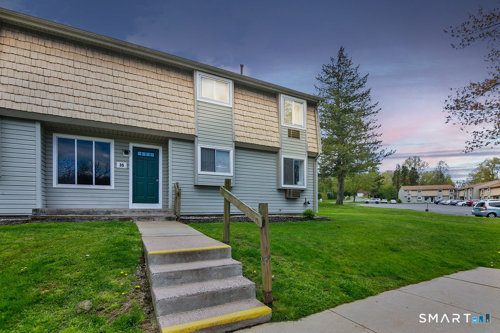 35 Carillon Drive Rocky Hill CT 06067