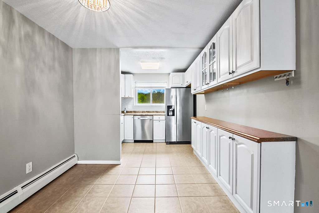 35 Carillon Drive Rocky Hill CT 06067