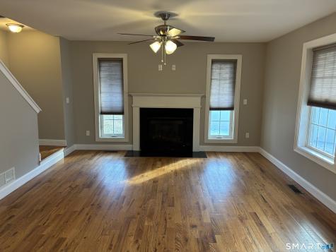 22 Hunters Lane Southington CT 06479