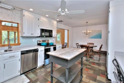 151 Sasapequan Road Fairfield CT 06824