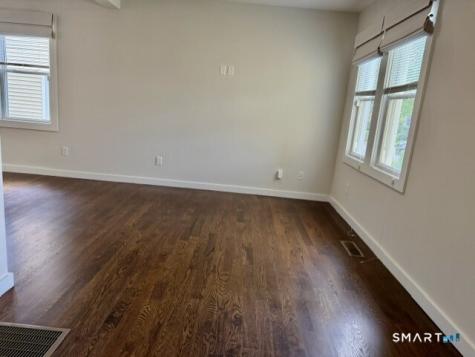 10 Wells Avenue Stamford CT 06902