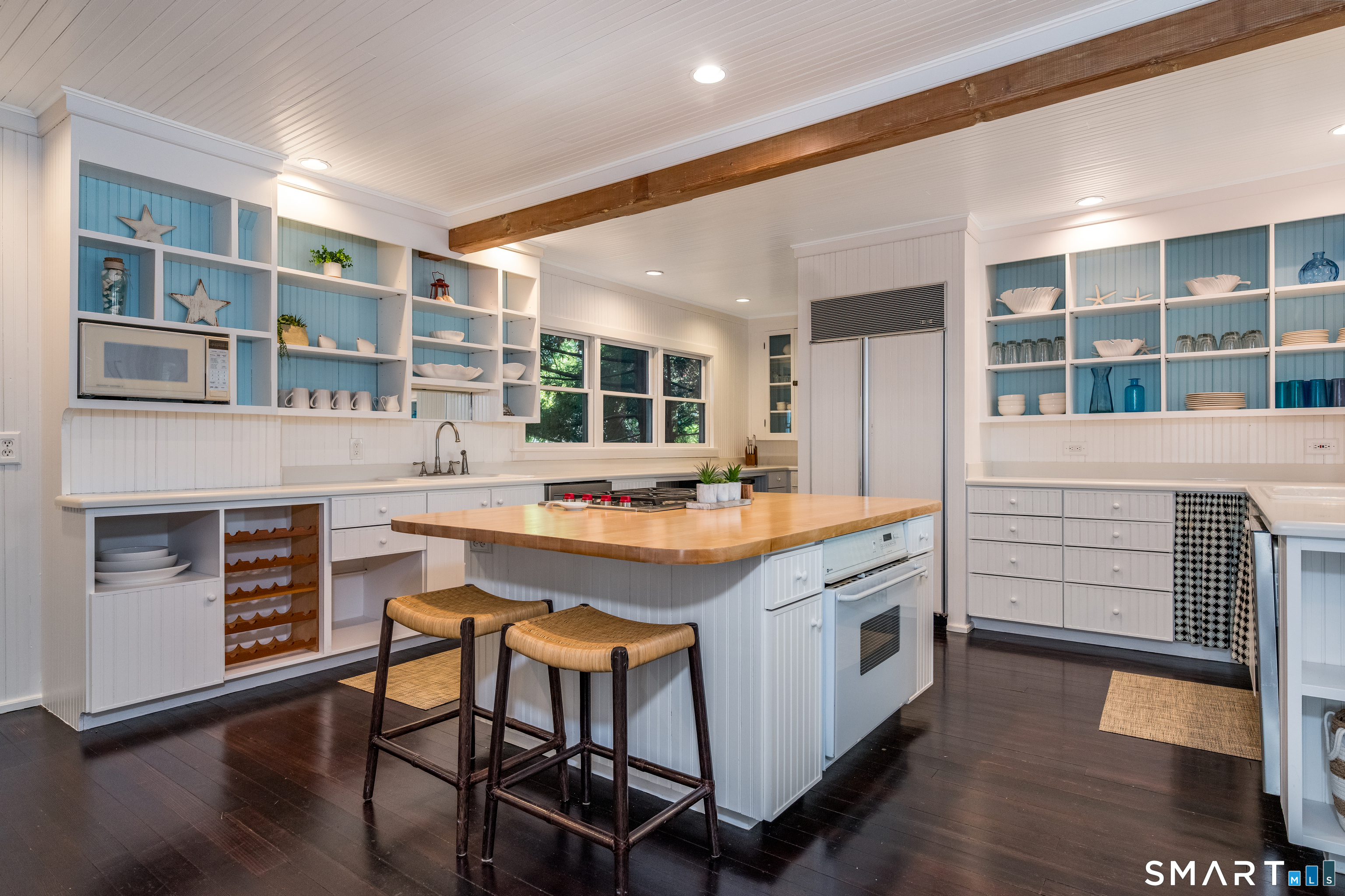118 Middle Beach Road Madison CT 06443