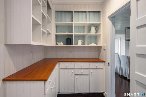 118 Middle Beach Road Madison CT 06443