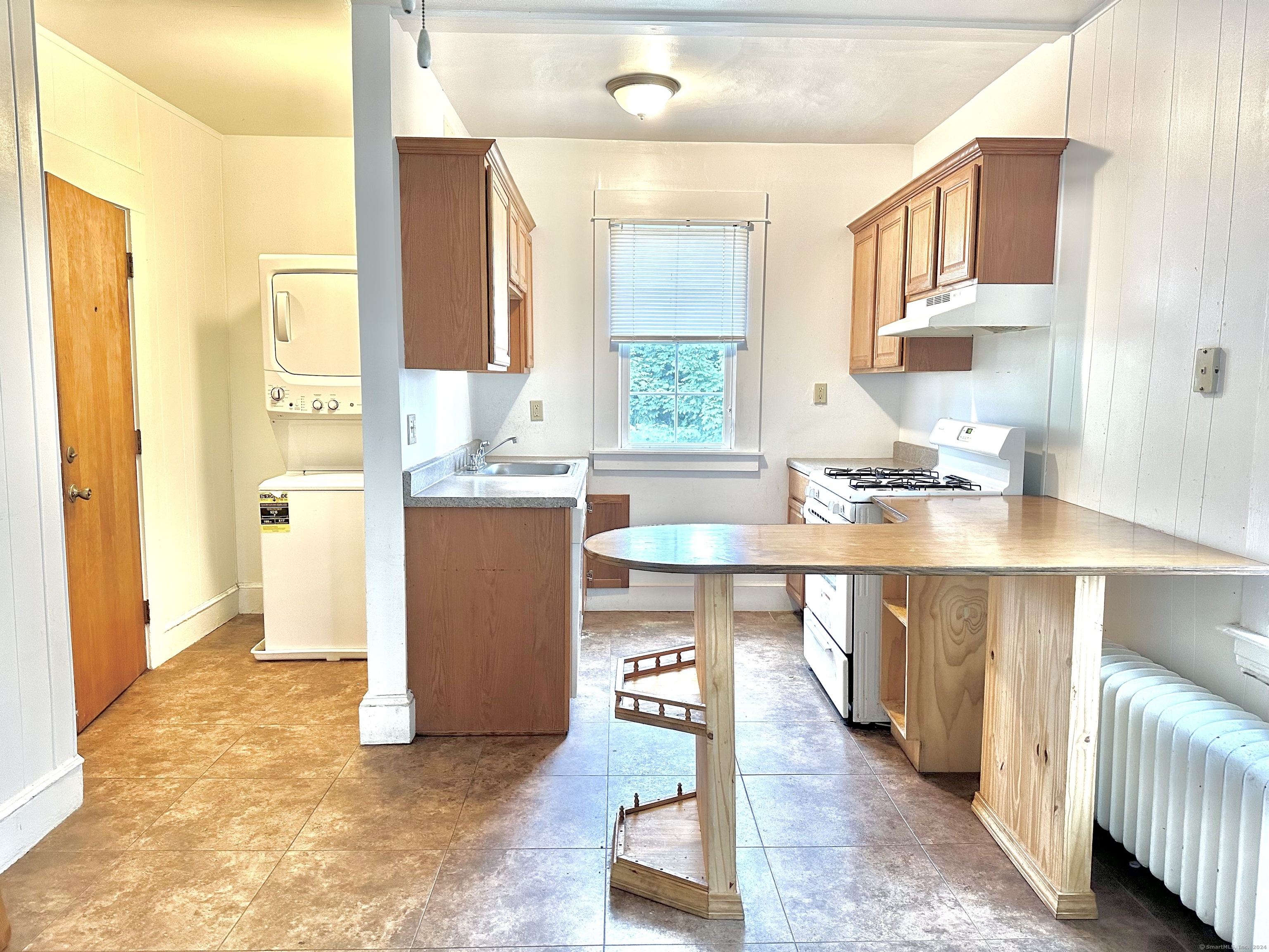 132 East Avenue West Haven CT 06516