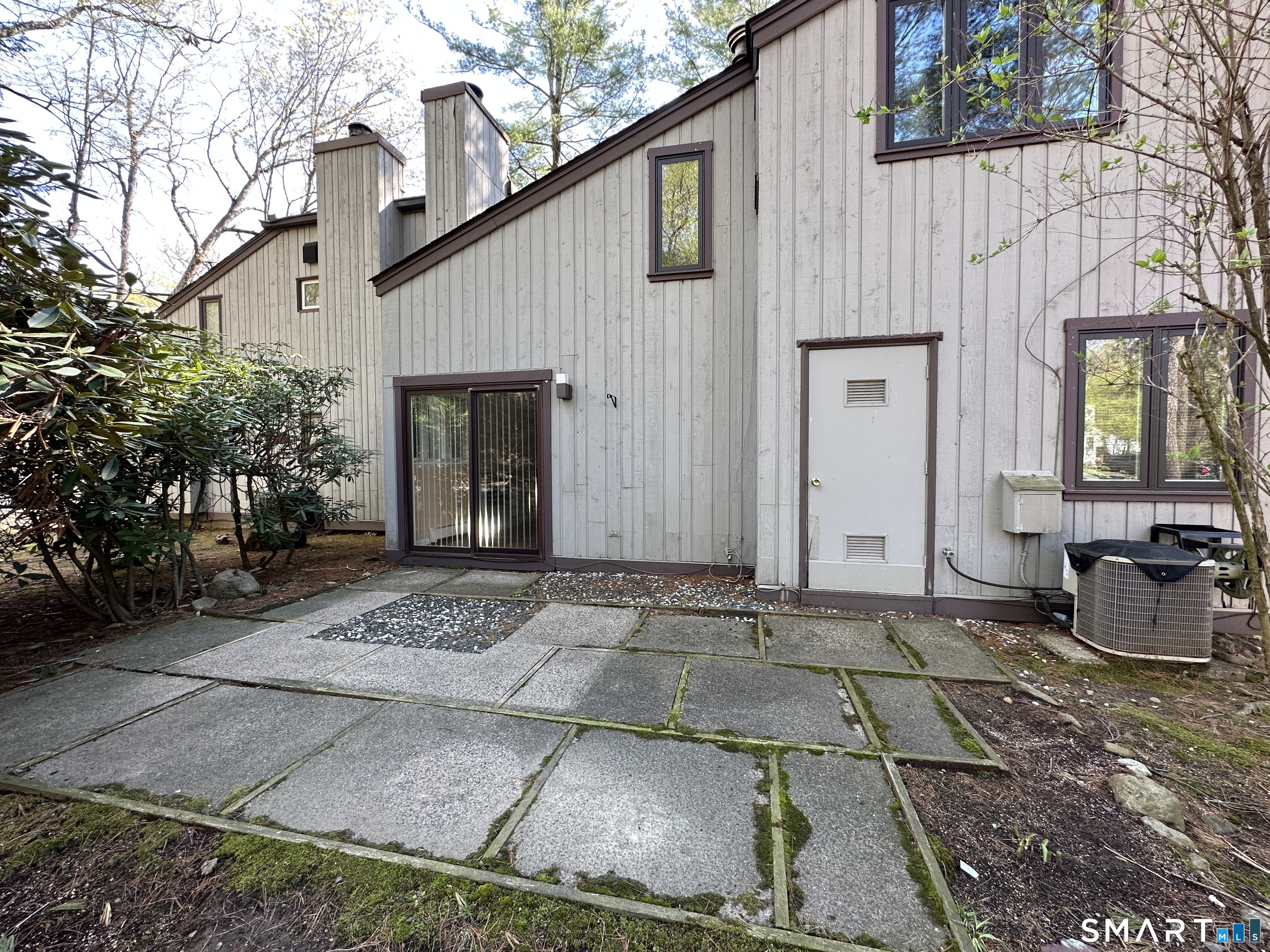 7 Staunton Court Farmington CT 06032