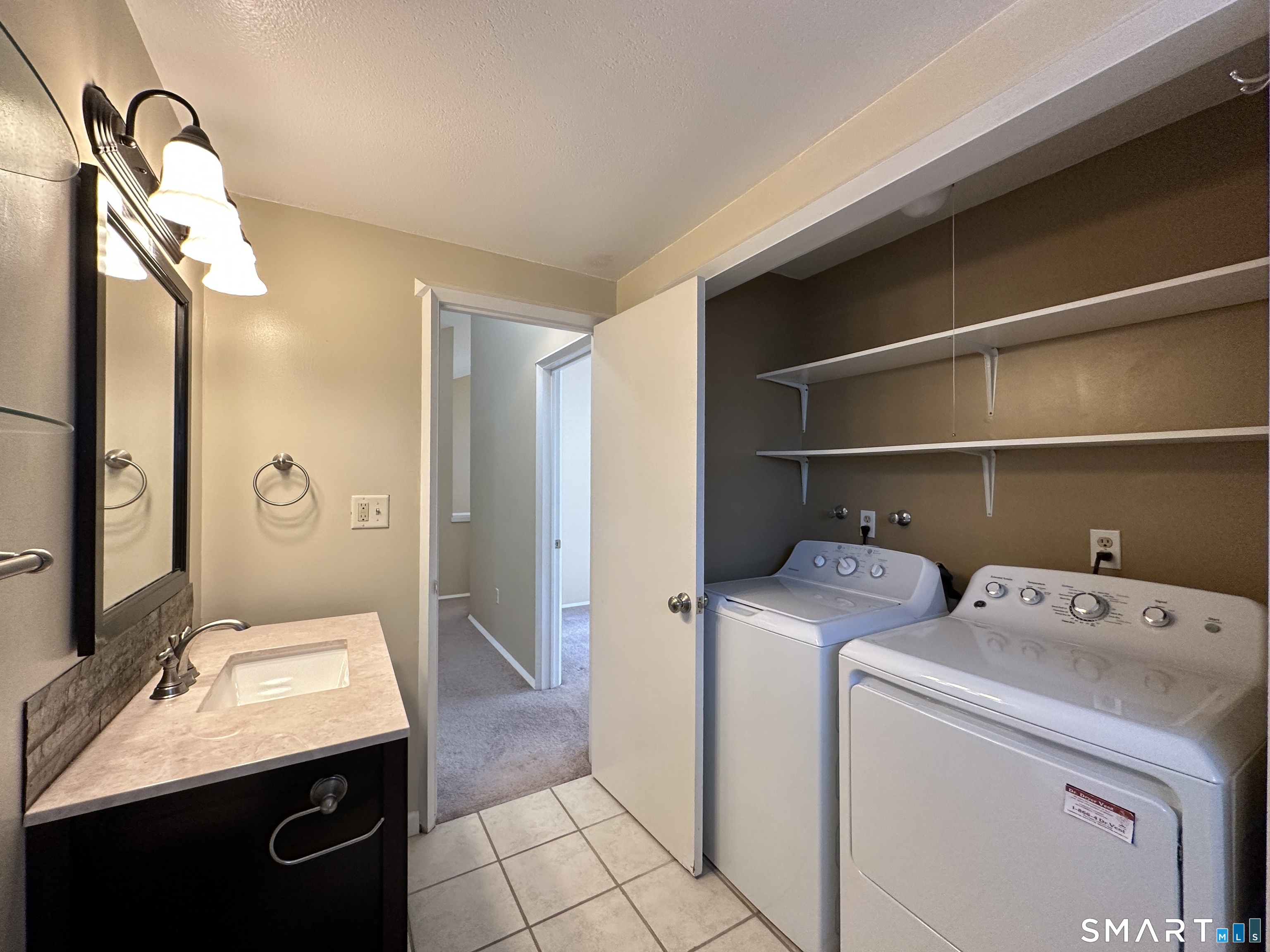 7 Staunton Court Farmington CT 06032