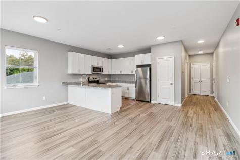 10 Steele Boulevard Berlin CT 06037