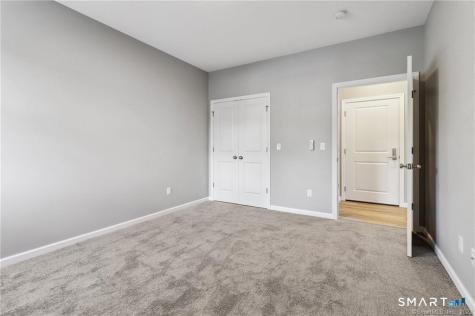 10 Steele Boulevard Berlin CT 06037