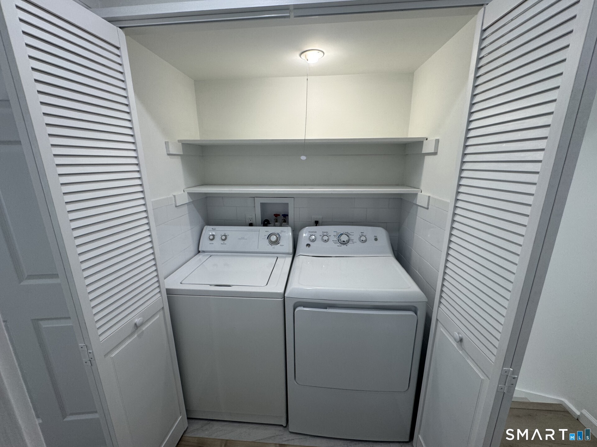 4 Earls Court Farmington CT 06032