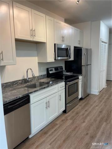398 Federal Road Brookfield CT 06804