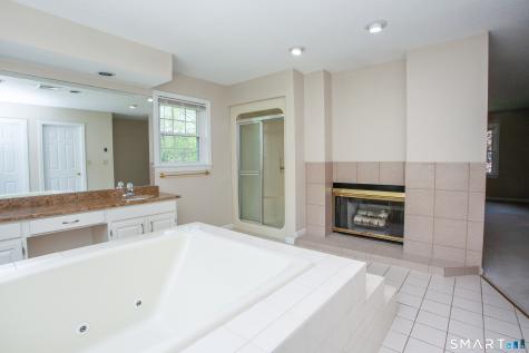 24 Old Mill Drive Canton CT 06019