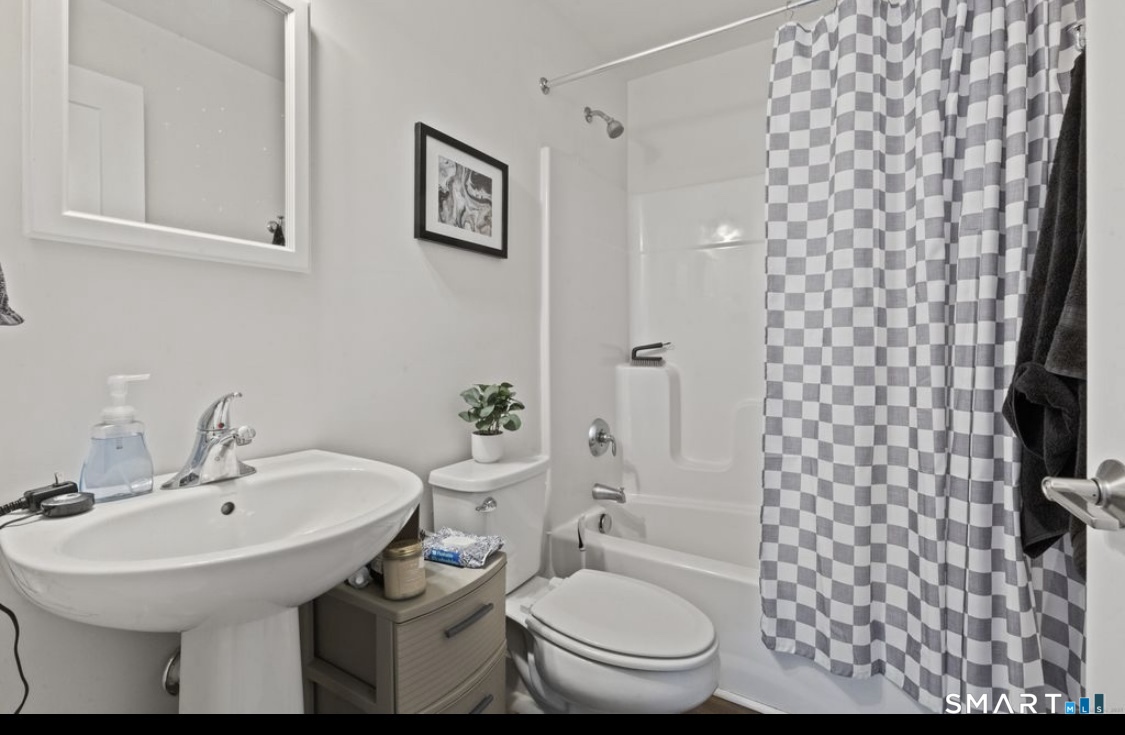 38 West Washington Avenue Stamford CT 06902