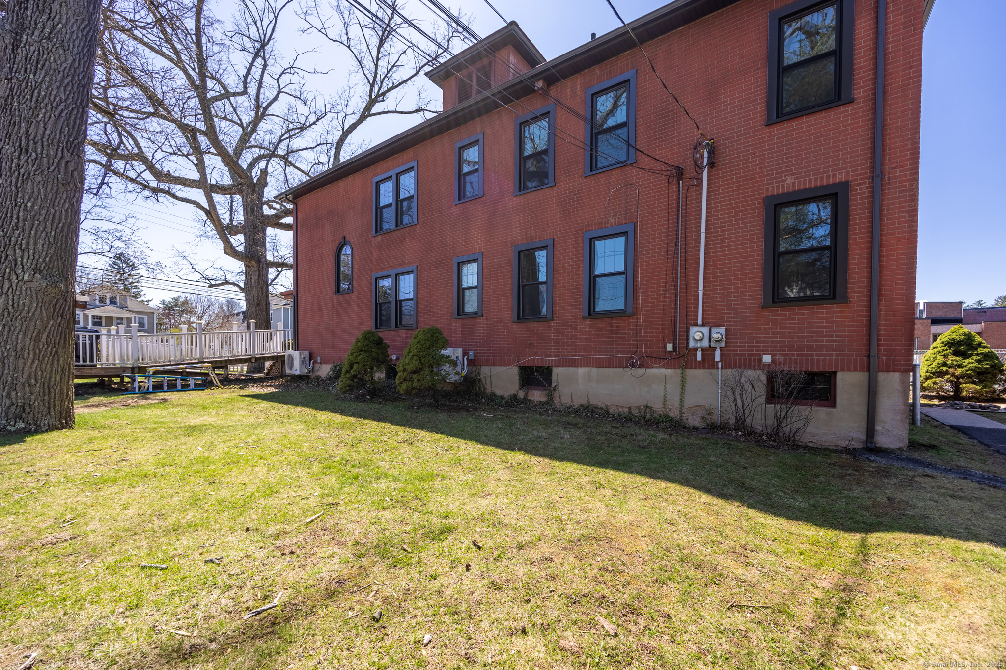 852 Farmington Avenue West Hartford CT 06119