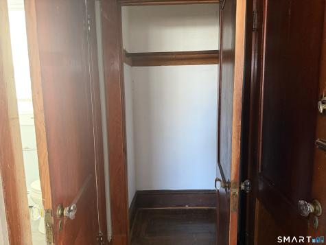 118 Riverview Avenue New London CT 06320