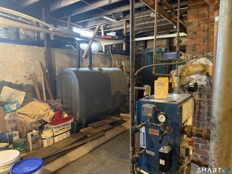 118 Riverview Avenue New London CT 06320