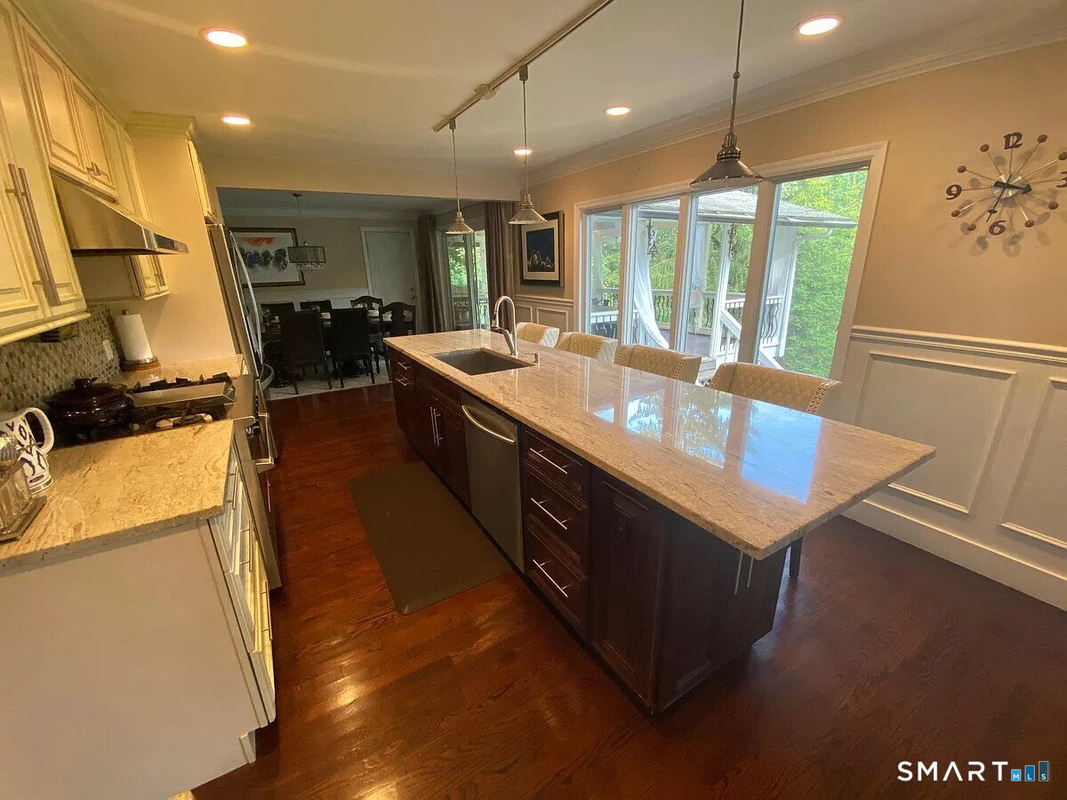 26 Sport Hill Parkway Easton CT 06612