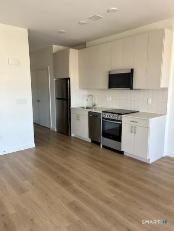 42 John Street Stamford CT 06902
