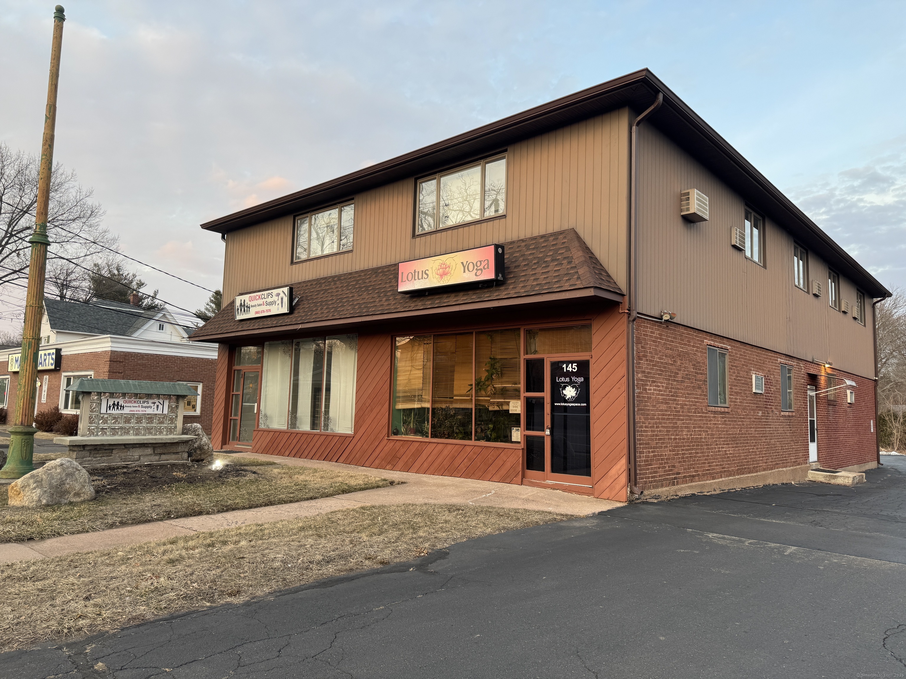 143 Main Street Manchester CT 06042
