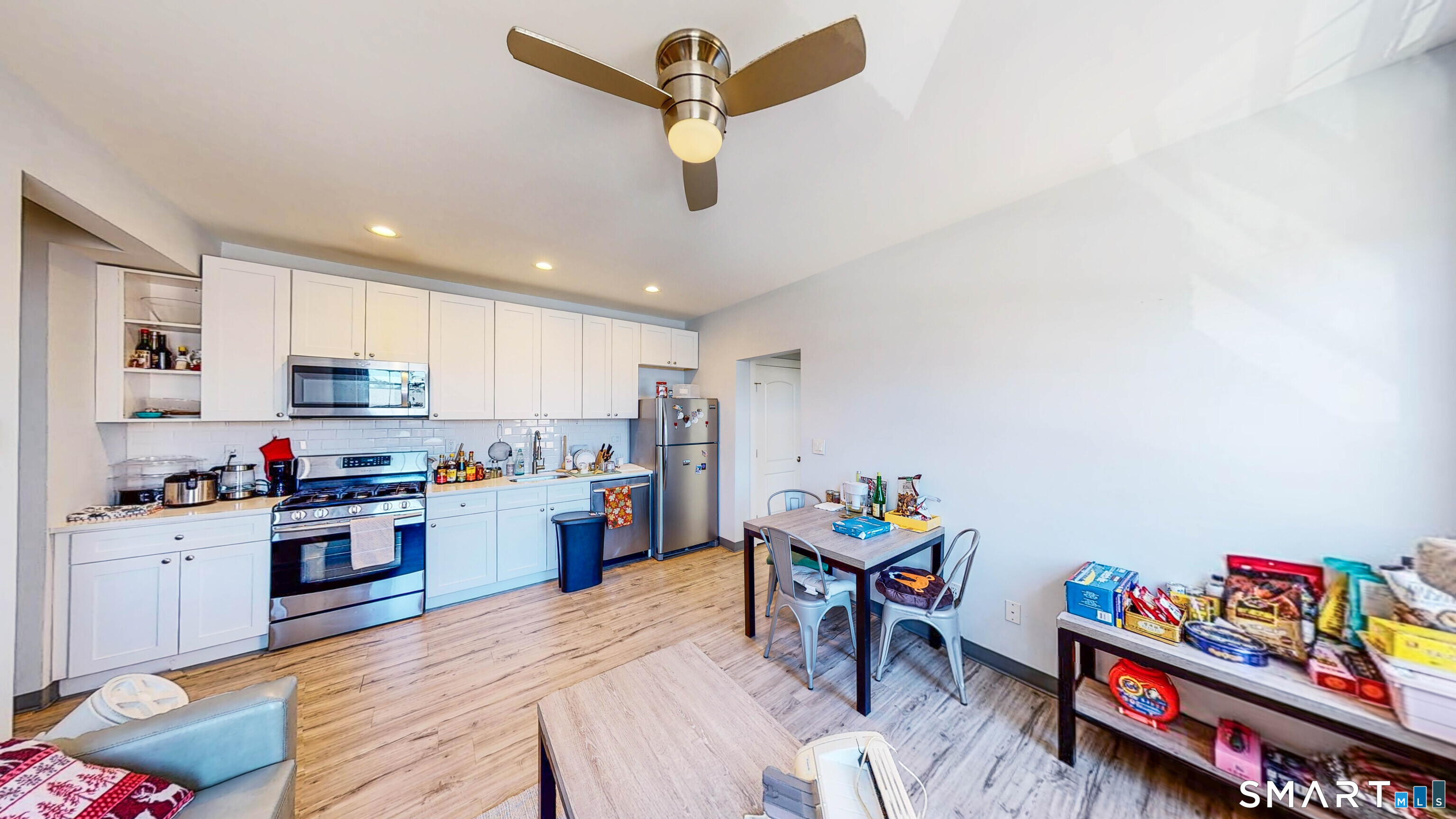 Whitney Avenue New Haven CT 06511