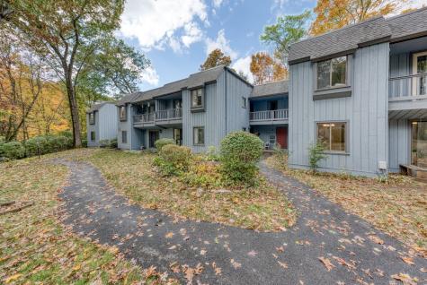 10 Deepwood Drive Southington CT 06489