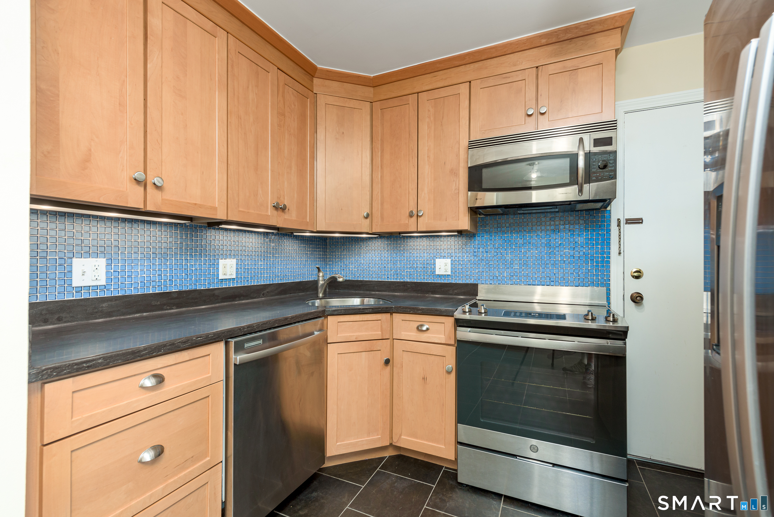 54 Willieb Street Glastonbury CT 06033