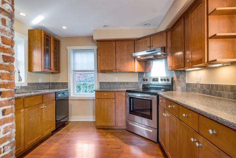 97 Commerce Street Clinton CT 06413