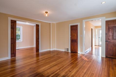 97 Commerce Street Clinton CT 06413