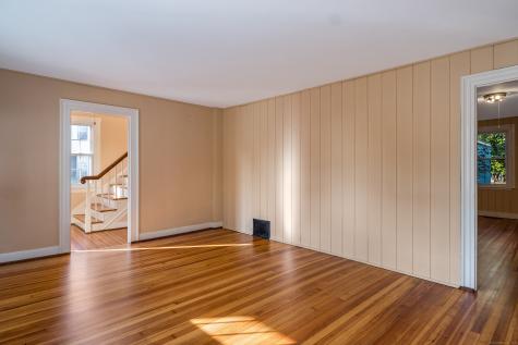 97 Commerce Street Clinton CT 06413