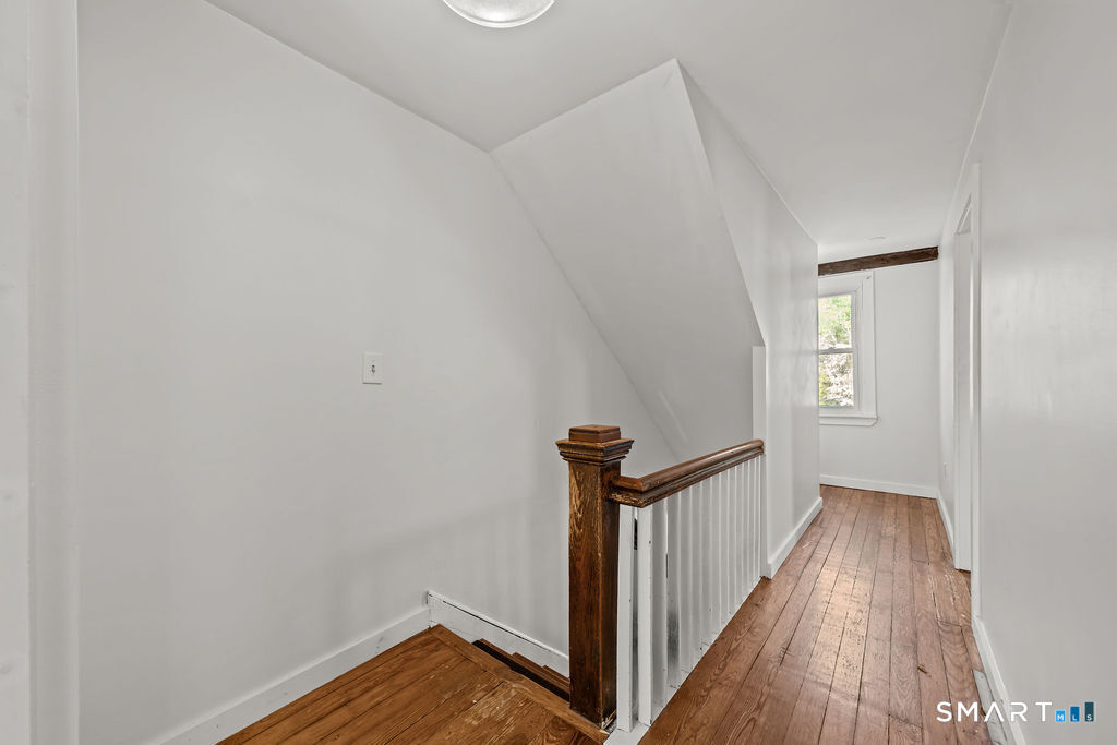 19-21 Scotland Road Norwich CT 06360