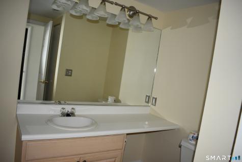 735 Popes Island Road Milford CT 06461