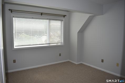 735 Popes Island Road Milford CT 06461