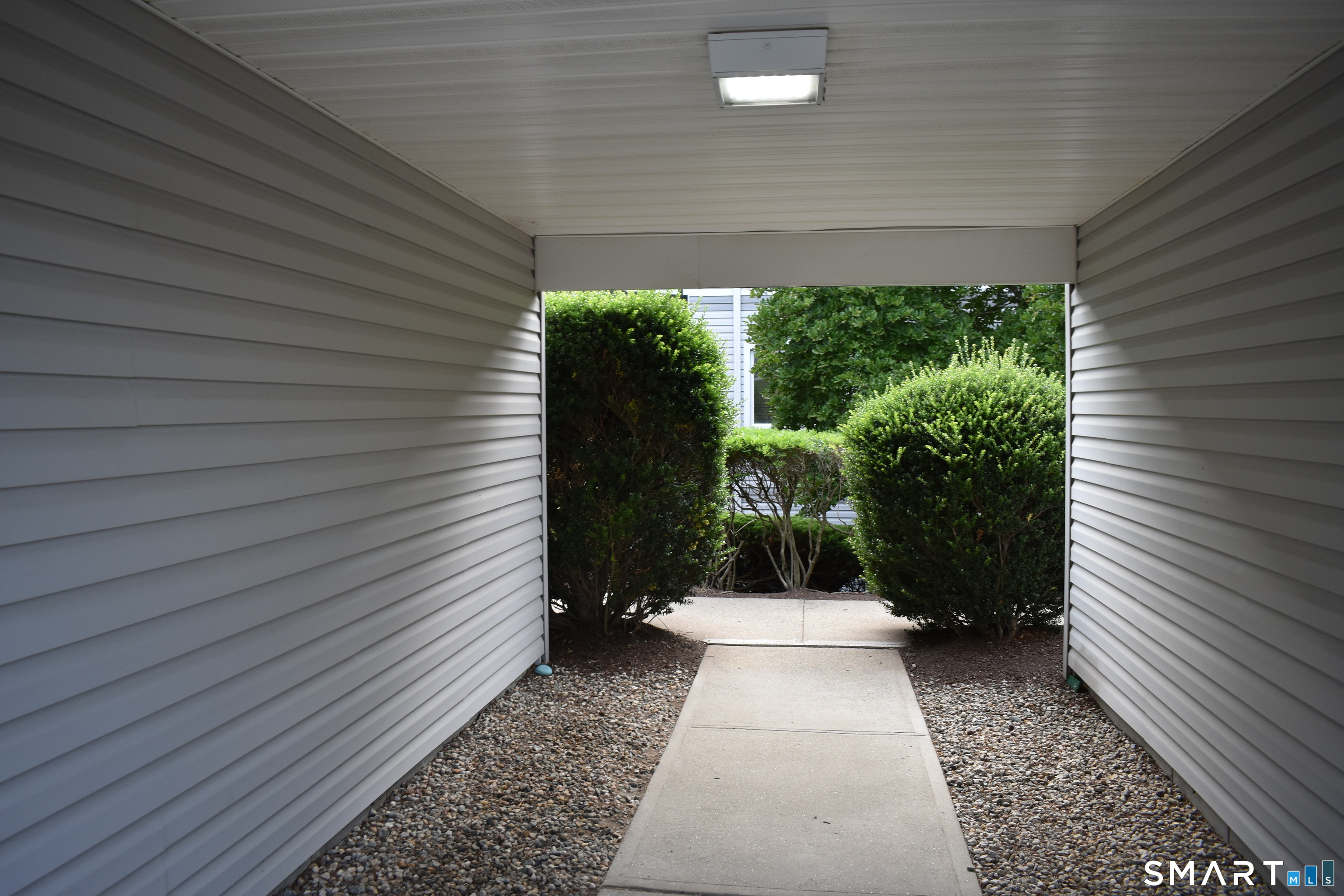 735 Popes Island Road Milford CT 06461